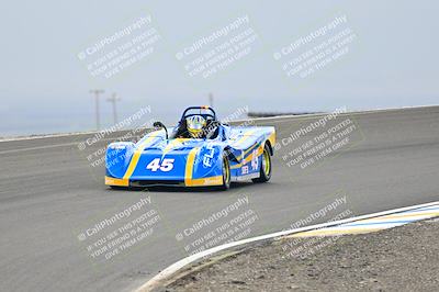 media/Jan-26-2025-CalClub SCCA (Sun) [[cfcea7df88]]/Group 6/Race/